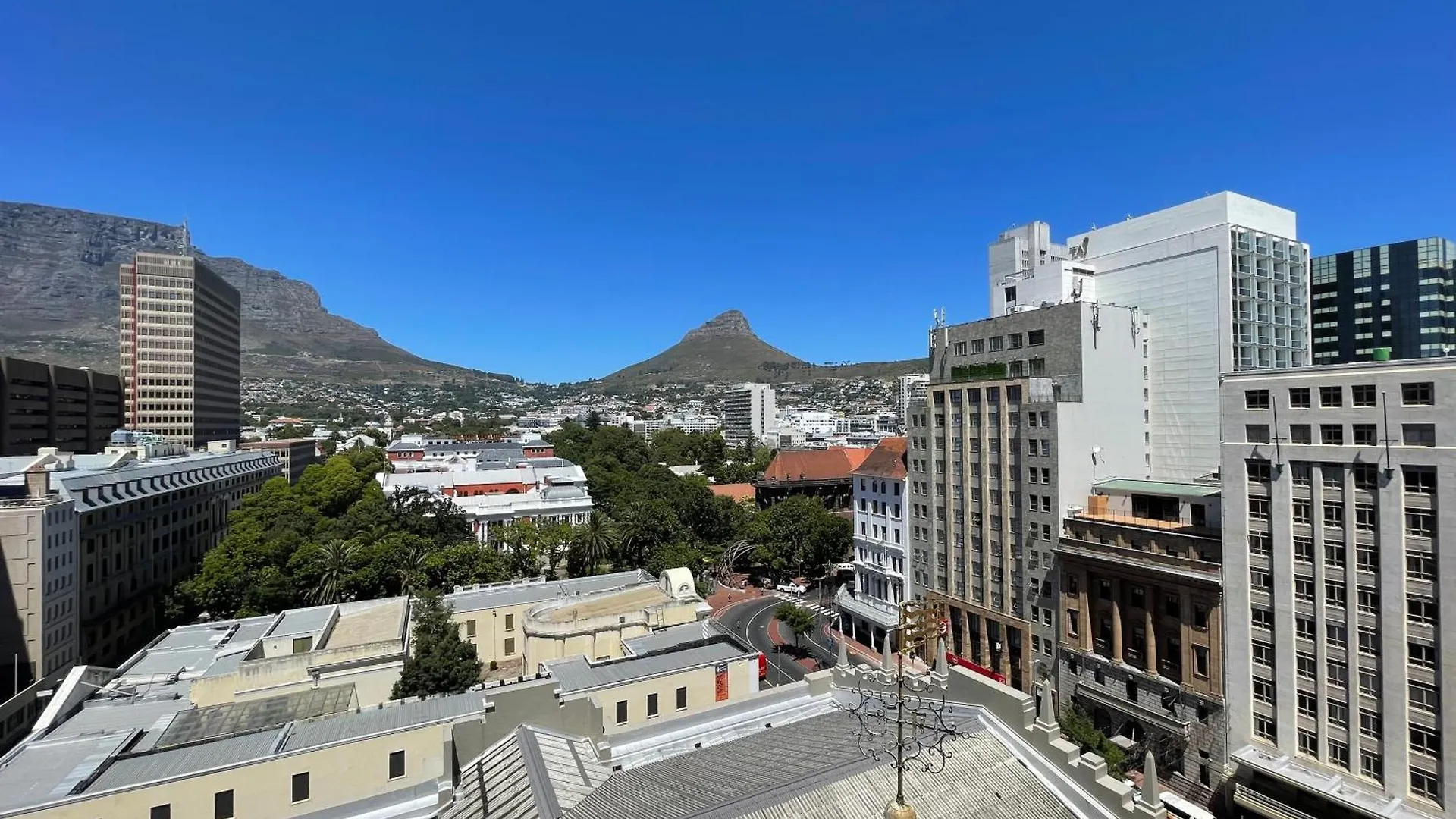 Piazza On Church 1004 By Ctha Cape Town 0*,  South Africa